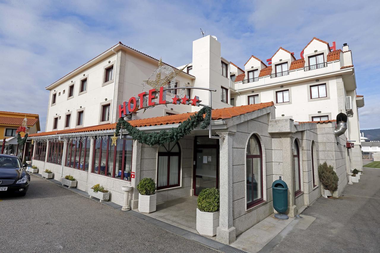 Hotel Restaurante Glasgow Villadesuso Екстер'єр фото